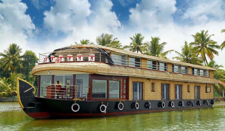 sree tours houseboat